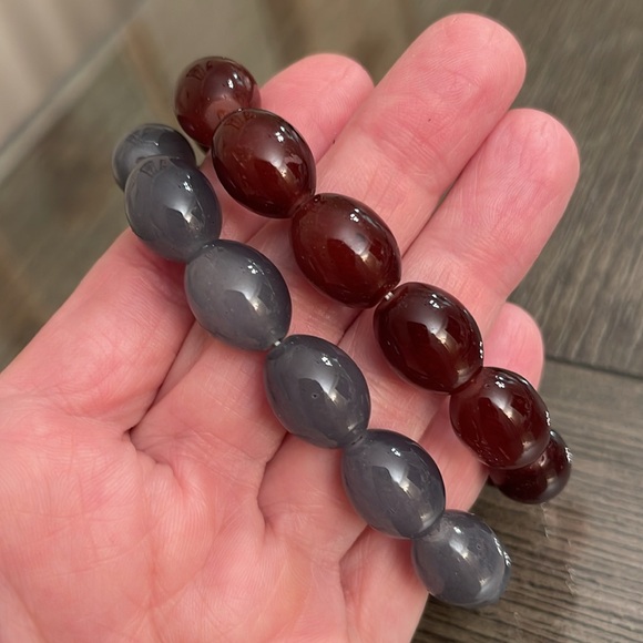 Two Stretch Oval Glass Bead Bracelets Grey & Brown - Picture 2 of 12